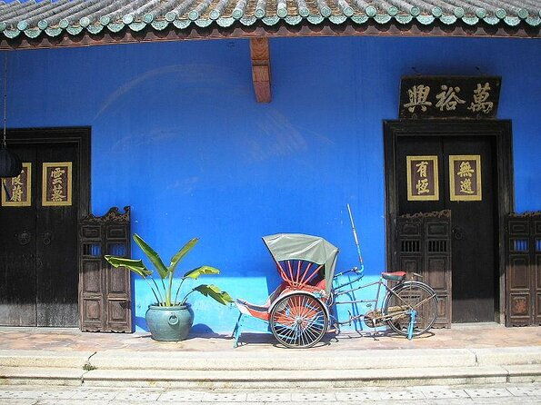 Guided Tour of Cheong Fatt Tze's Blue Mansion in George Town - Key Points