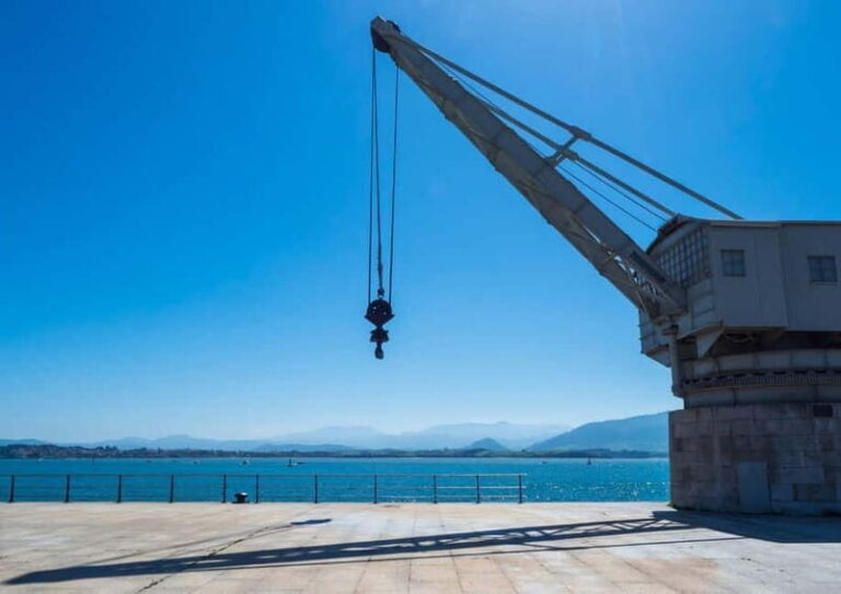 Guided visit in English around downtown Santander - The Highlights of the Tour