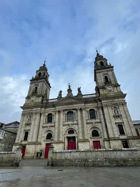 Guided visit to the Cathedral of Lugo with entrance tickets - Final Thoughts: Is This Tour Worth It?