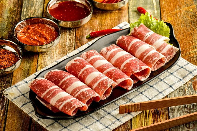 Half-Day Private Sichuan Hot-Pot Cooking Class with Local Spice Market Visit - An In-Depth Look at the Experience