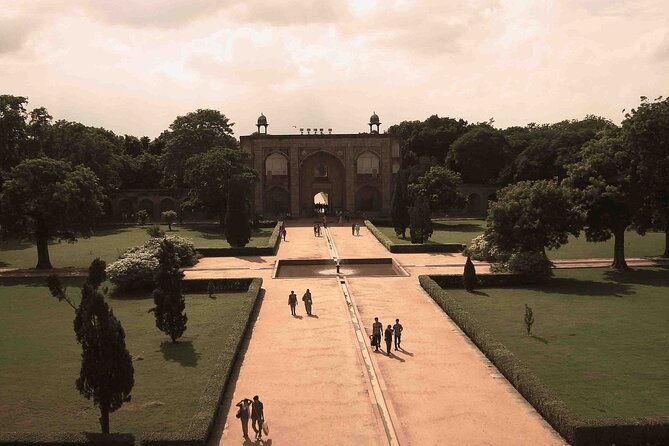Half-Day Tour Of Qutb Minar, Humayun Tomb and Agrasen Ki Baoli - Key Points