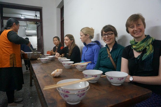 Half-day Walking Tour with Local Market Trip and Vegetarian Lunch in Nunnery - Authentic Chengdu in a Half-Day: Market, Nunnery, and a Vegetarian Feast