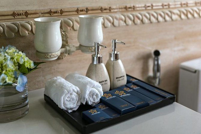 HaLong - LanHa Bay 1 Night On The 2nd Deck with La Pandora Cruises - An In-Depth Look at the Experience