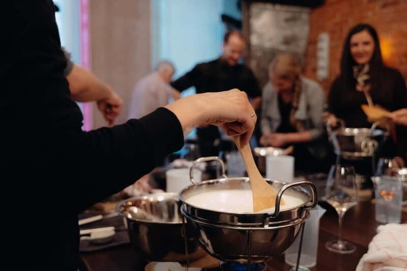 Hamburg: Mozzarella course with accompanying wines (Alte Schmiede Ottensen) - What to Expect: Step-by-Step of the Mozzarella Journey