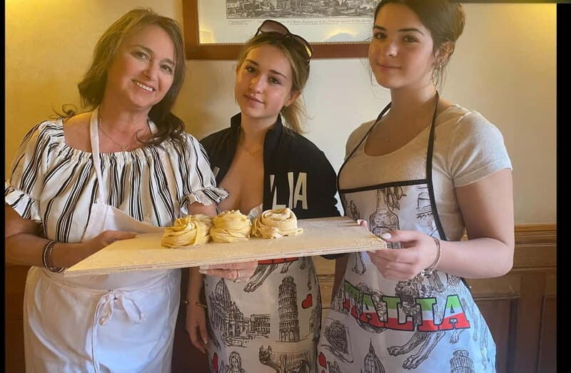 Hands-On Pasta & Tiramisu Class near Colosseum - What to Expect from Your Pasta & Tiramisu Class