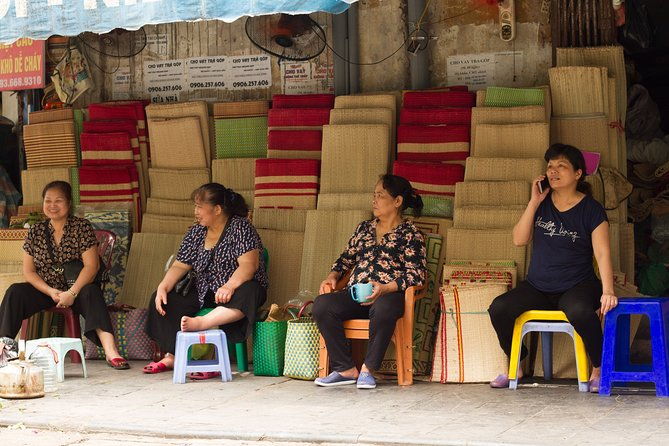 Hanoi by dawn Photo Tour - Exploring the Hanoi by Dawn Photo Tour