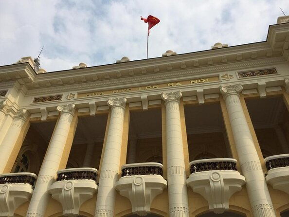 Hanoi Exclusive Craft Beer Bus: Cultural Sightseeing City Tour - Introduction
