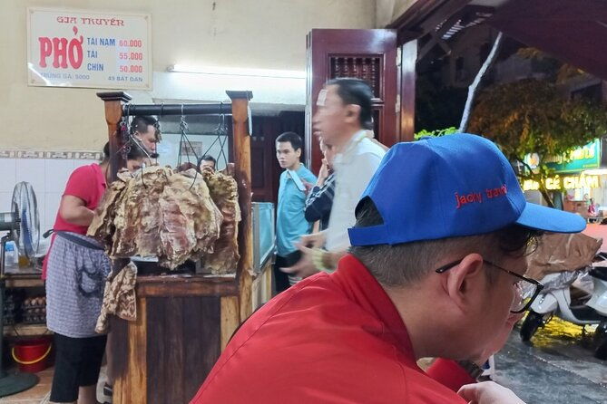 Hanoi street food tour (Private tour) - Exploring Hanoi’s Flavors and Landmarks on a Private Street Food Tour