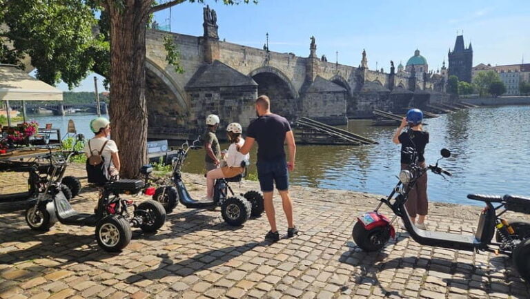 Heart of Prague tour on Tricycle electric scooter - Who Will Love This Tour?