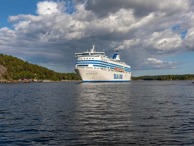 Helsinki-Stockholm Oneway Overnight Cruise with Cabin Stay - The Journey of the Helsinki-Stockholm Overnight Cruise