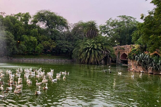 Heritage Delhi Private Walking & Shopping Tour - Key Points