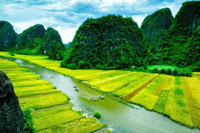 Highlight Ninh Binh Full Day Tour Tam Coc Boat, Mua Cave, Hoa Lu - Introduction