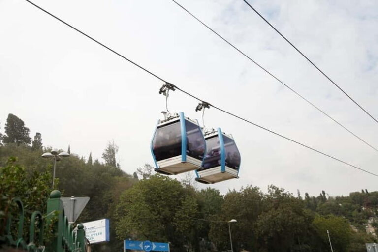 Highlights of Asia & Europe, Coach & Cruise tour Small Group - The Ultimate Guide to This Istanbul Coach & Cruise Tour