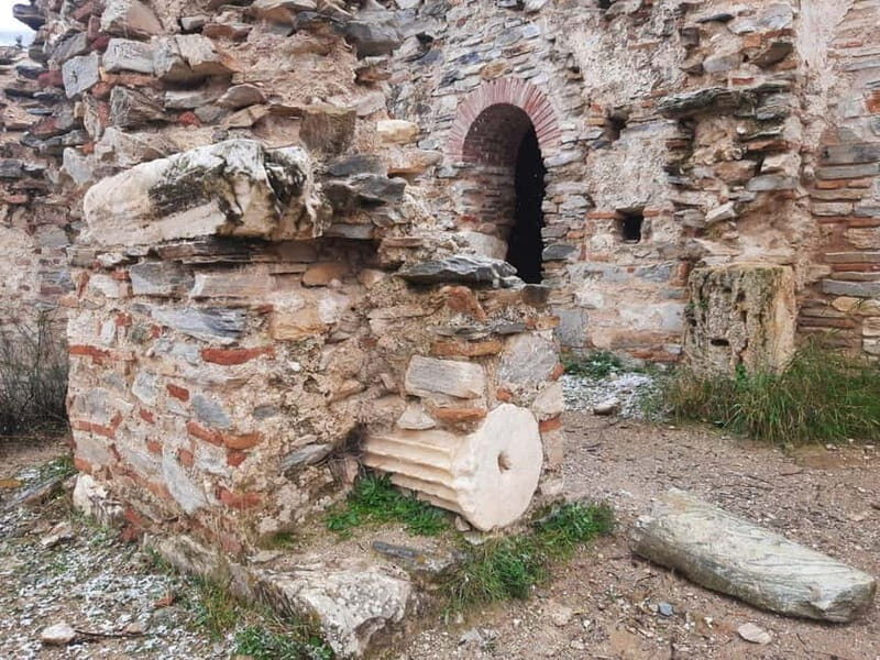 Hiking in Athens: The Dragon House of Mount Hymettus - The Itinerary