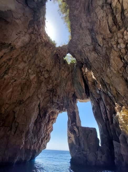Himare: Pirates Cave Boat Tour:Lets swim to the caves - Value for Money and Practicalities