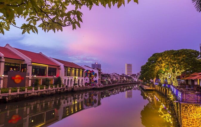 Historical Malacca Day Tour from Kuala Lumpur (Private Tour) - Exploring the Historic Charm of Malacca on a Private Day Tour