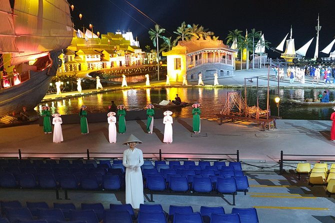 Hoi An Impression show with a local tour guide - The Journey to the Show