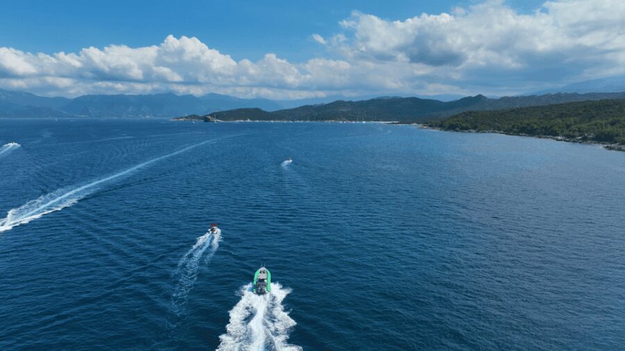 Ile Rousse: desert of the agriates : Saleccia - Ghignu - The Beaches: Saleccia and Ghignu