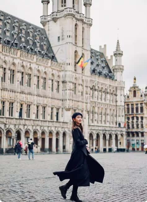 Instagram tour of Brussels with a private photographer - How Does the Experience Work?