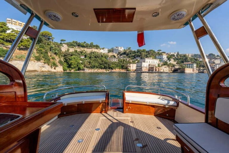Ischia and Procida Island: Private Boat Tour - Exploring Ischia: The lush, historic island