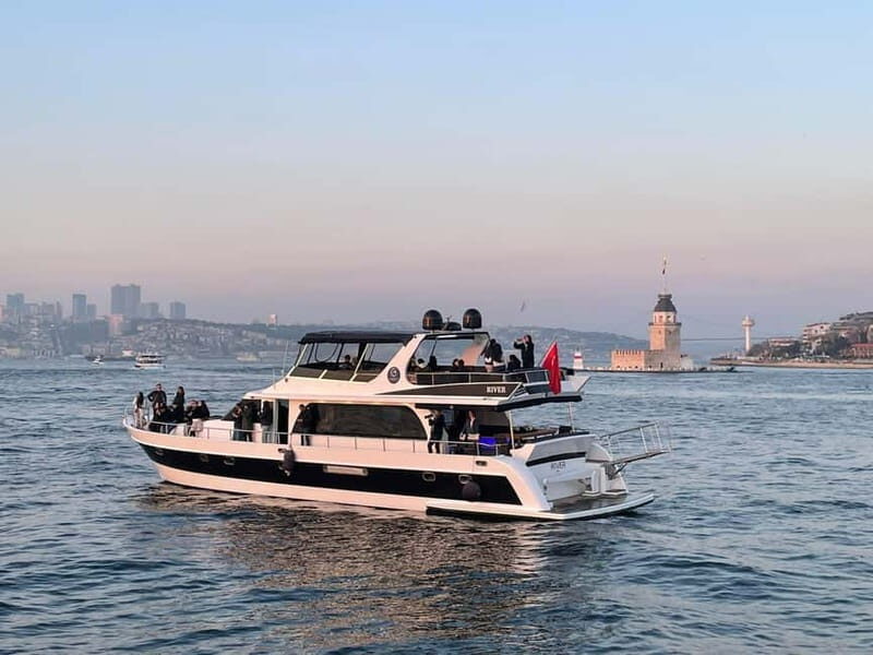 Istanbul: Bosphorus Sunset or Night Yacht Cruise & Transfers - Who Would Love This Experience?