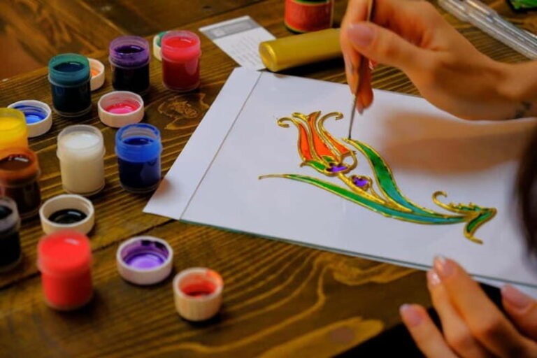 Istanbul: Glass Painting Workshop - The Value and Experience