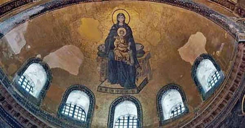 Istanbul: Guided Blue Mosque and Hagia Sophia Tour - The Ancient Hippodrome: The Heartbeat of Byzantine Constantinople