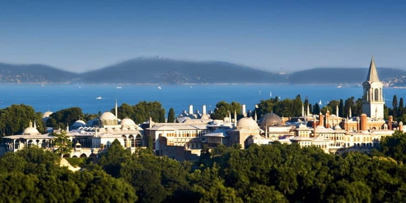 Istanbul: Guided Topkapi and Grand Bazaar with Small Group - Who Is This Tour Best For?