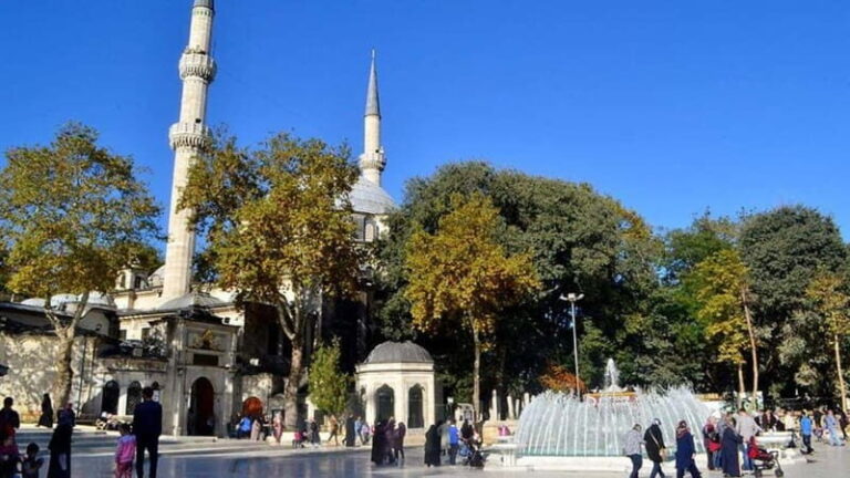 Istanbul: Sahaba Tour Half Day - Key Points