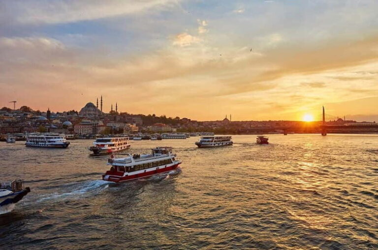 Istanbul: Sunset Bosphorus Yacht Cruise with Golden Horn - Practical Details and Tips
