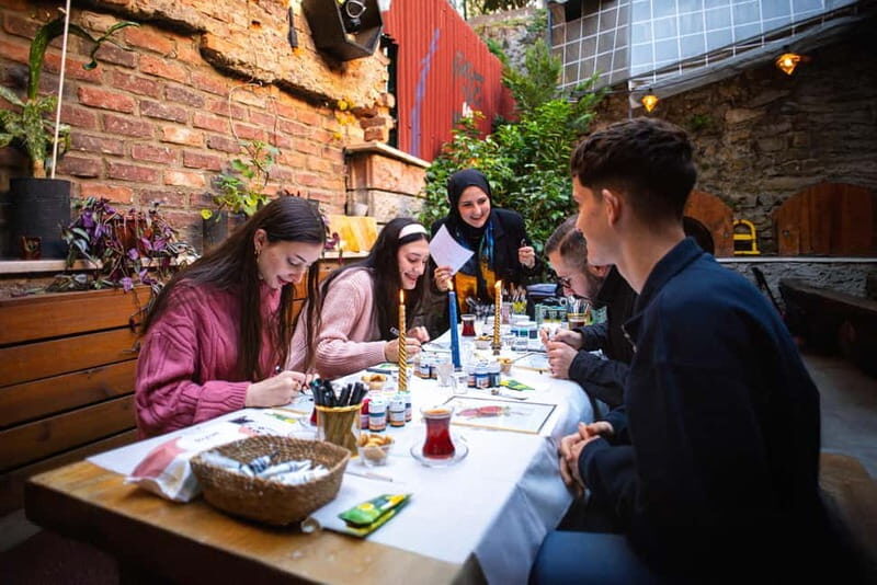 Istanbul: Traditional Calligraphy on Glass Painting Workshop - What Makes This Experience Stand Out?
