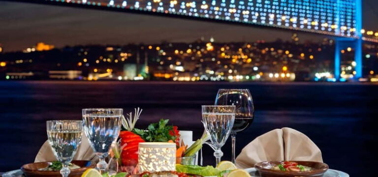 Istanbul: Unforgettable Night on the Bosphorus Dinner Cruise - The Culinary Experience and Entertainment