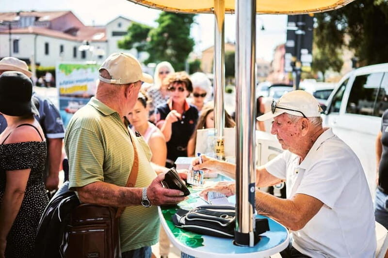 Istria: Aquavision Glassboat panoramic tour of Umag - FAQ