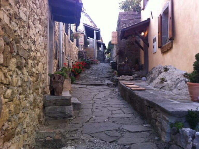 Istria: Unknown Istria and "World's Smallest City" Hum - Why This Tour Offers Good Value