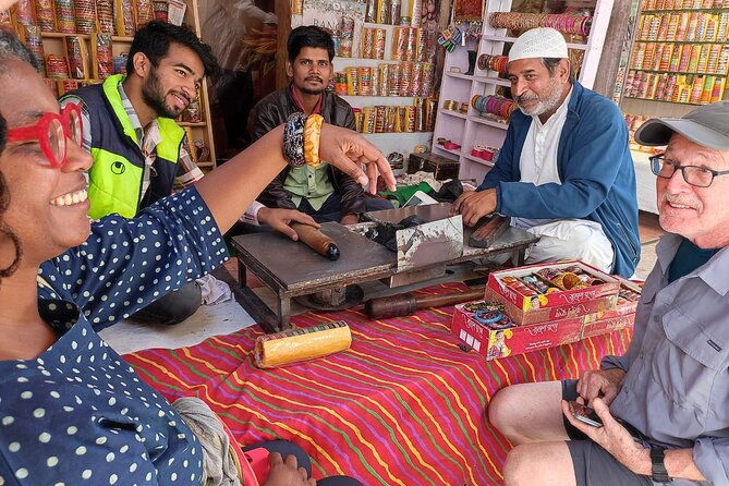 "Jaipur Cultural Walk: Explore life behind the pink walls" - Key Points