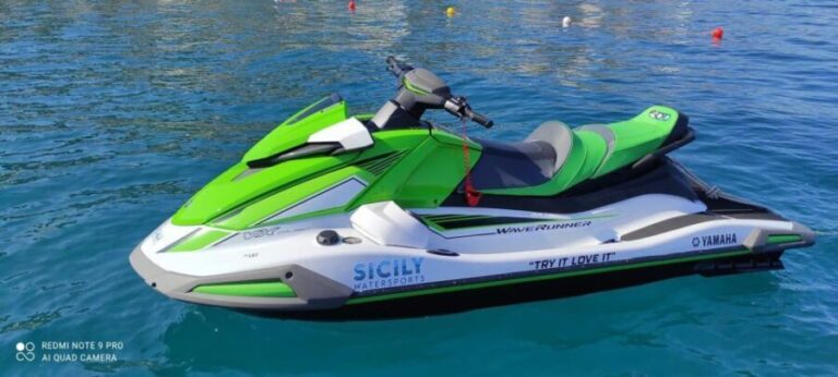 Jet ski rental in Letojanni - What to Expect During Your Jet Ski Ride