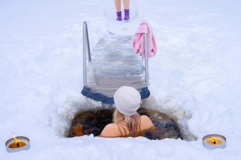 Jyväskylä: Traditional Sauna and Ice Swimming in Winter - Why This Experience Is Worth It