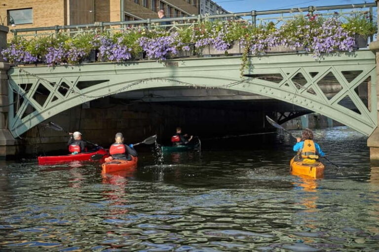 Kayak Hire in central Gothenburg! - Navigating the Routes and Scenery