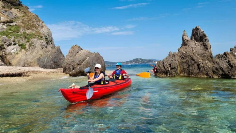 Kayak rental Six-Fours - The Route and Highlights