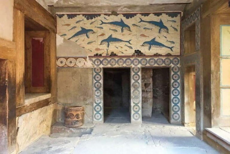 Knossos Place and Minoan Performance from Rethymno - Final Thoughts: Who Will Love This Experience?