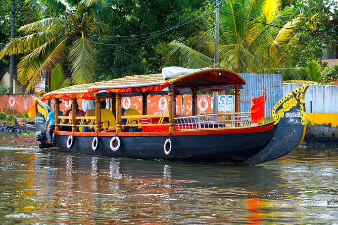 Kochi Private Tour: Kerala Backwater Shikara (Shaded Canoe Boat) Day Cruise - Kochi Private Tour: Kerala Backwater Shikara (Shaded Canoe Boat) Day Cruise – An Authentic Look at Kerala’s Waterways