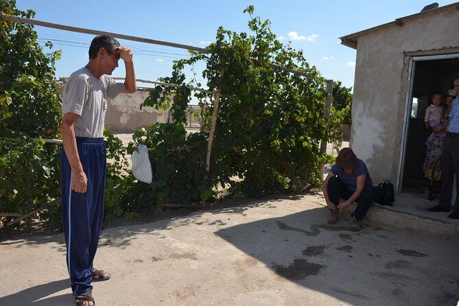 Kolkhoz: Private visit to the cotton farmers' village - Exploring the Itinerary in Detail
