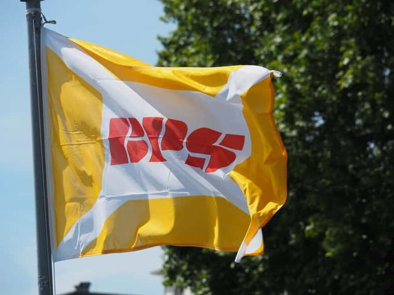 Königswinter: River Cruise to Remagen with Live Guide - The Guide and the Experience