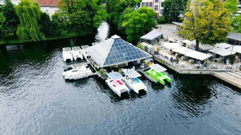 Köpenick Berlin: Self-Drive Boat Tour for up to 8 people - Exploring Köpenick: A Waterway Adventure