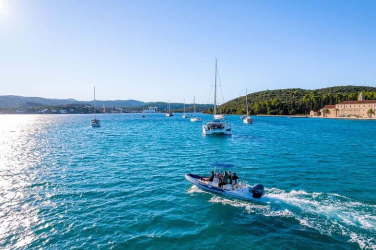 Korula: Shipwreck & Hidden Gems Private Speedboat Tour - What Makes This Tour Special?