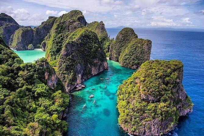 Krabi: Phi Phi, Maya Bay, Bamboo Island Speedboat Tour with Lunch - Key Points