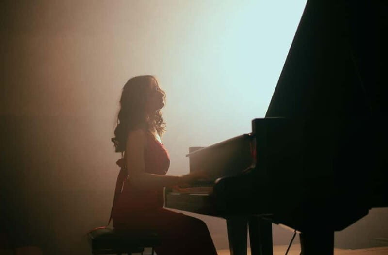 Krakow: Chopin Concert with Candlelight - The Performance: Talented Artists and a Thoughtful Program