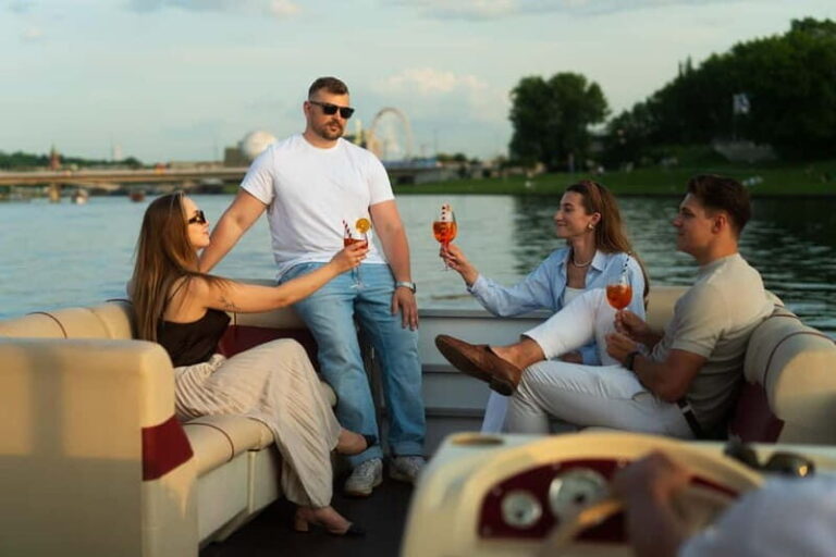 Krakow: Evening Sightseeing Cruise with Drink - Who Will Love This Tour?