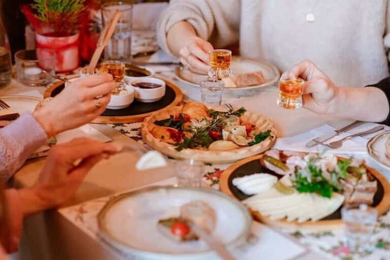 Krakow: Guided Polish Food and Drink Tour with Tastings - The Value of This Tour