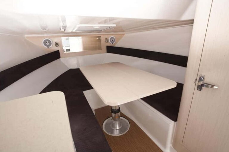 Krk: Rent a boat Atlantic 730 237428kk - Exploring the Coast of Krk: Highlights and Hidden Gems